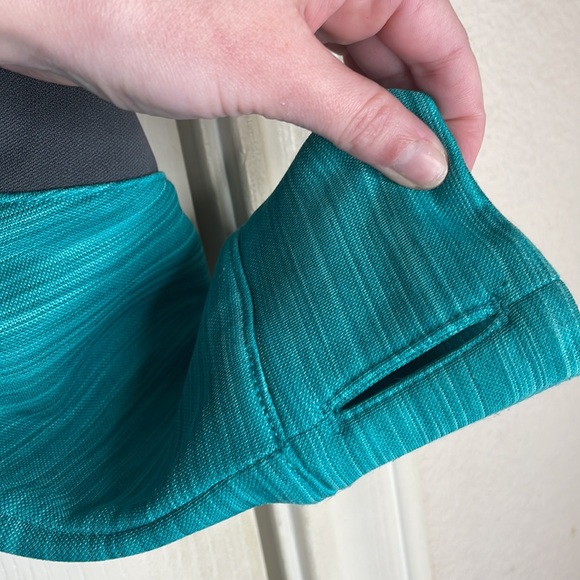 BCG Pullover Sweatshirt/ Hoodie with Thumb holes - Picture 5 of 6